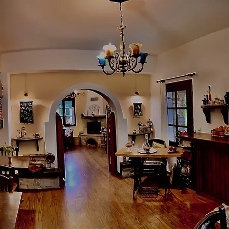 Filokalia Πανσιόν 3*